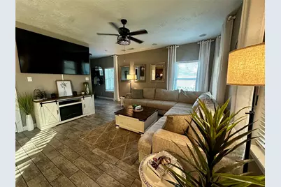 405 N Amherst Drive, West Columbia, TX 77486 - Photo 10
