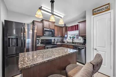 405 Hawks View Drive, La Marque, TX 77568 - Photo 10