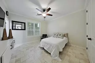 2322 Naomi St, Houston, TX 77054 - Photo 12
