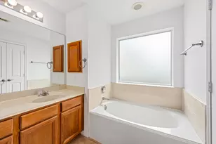 4908 Summer Rain Dr, Conroe, TX 77303 - Photo 26