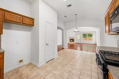 4908 Summer Rain Drive, Conroe, TX 77303 - Photo 12