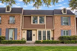 526 N Post Oak Ln, Houston, TX 77024 - Photo 2