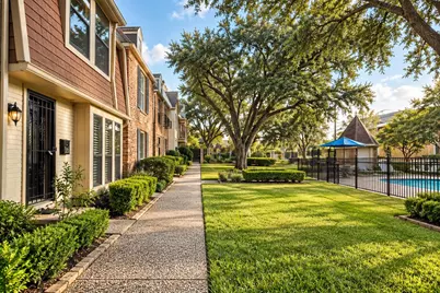 526 N Post Oak Lane, Houston, TX 77024 - Photo 34