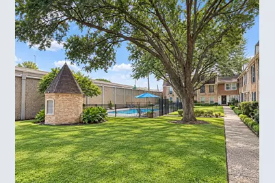 526 N Post Oak Lane, Houston, TX 77024 - Photo 4