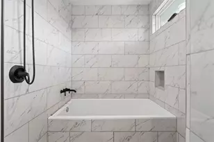 1222 Mcneil St, Houston, TX 77009 - Photo 14