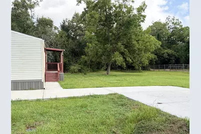 215 Live Oak Street, Crosby, TX 77532 - Photo 4