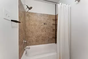 19 Tremont Woods Ct, The Woodlands, TX 77381 - Photo 20
