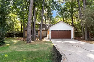 19 Tremont Woods Ct, The Woodlands, TX 77381 - Photo 1