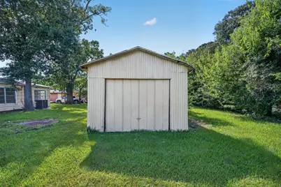 2101 E Fayle Street, Baytown, TX 77520 - Photo 40