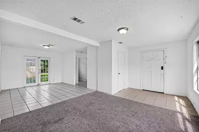 2101 E Fayle Street, Baytown, TX 77520 - Photo 10