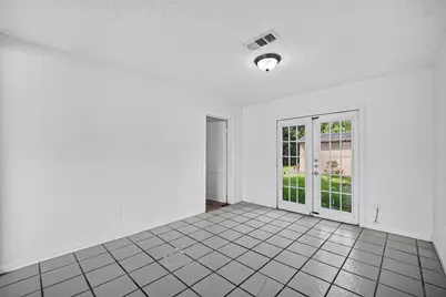 2101 E Fayle Street, Baytown, TX 77520 - Photo 14