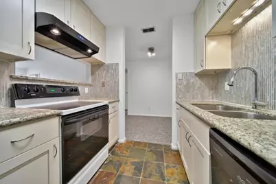 7900 N Stadium Drive #48, Houston, TX 77030 - Photo 14