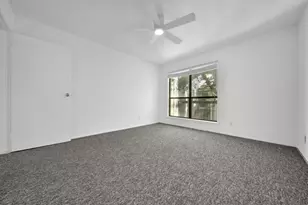 7900 N Stadium Dr, Houston, TX 77030 - Photo 18