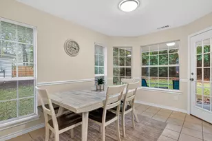 101 Snug Harbor Dr, Conroe, TX 77356 - Photo 8