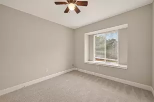 754 Memorial Mews St, Houston, TX 77079 - Photo 22