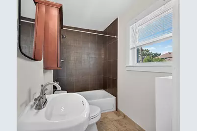 210 W 13th Street #A, Houston, TX 77008 - Photo 16