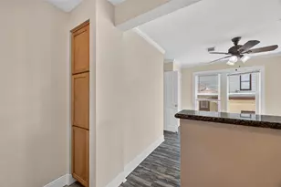 210 W 13th St, Houston, TX 77008 - Photo 22