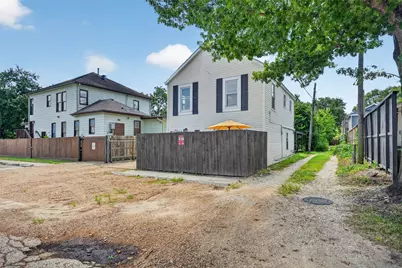 210 W 13th Street #A, Houston, TX 77008 - Photo 2