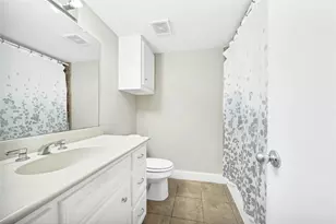 3633 Main Plaza Dr, Houston, TX 77025 - Photo 14