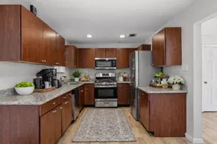 2909 Rosemary Ln, Houston, TX 77093 - Photo 14