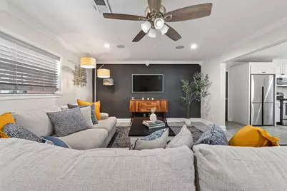 1215 Lawrence Street, Rosenberg, TX 77471 - Photo 6