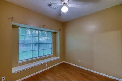 4803 Widerop Lane, Friendswood, TX 77546 - Photo 10