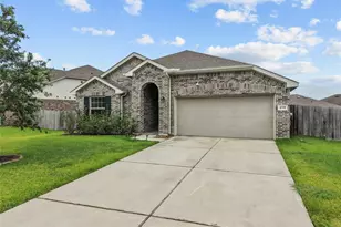 4331 Oakdale Mist Dr, Dickinson, TX 77539 - Photo 2
