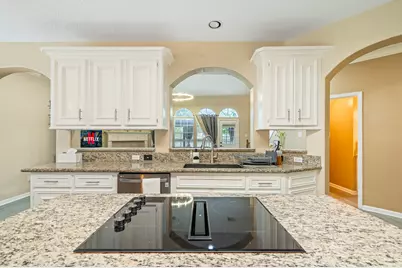 8111 Morningbrook Court, Spring, TX 77379 - Photo 10