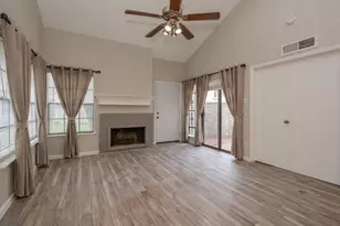6217 Ludington Dr, Houston, TX 77035 - Photo 4