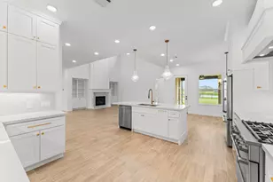 9318 Trimble Lndg Dr, Tomball, TX 77375 - Photo 14