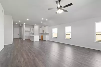 32011 Hoptree Lane, Waller, TX 77484 - Photo 18