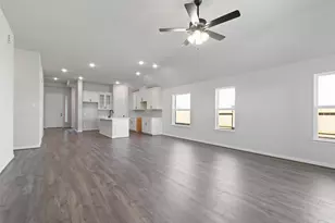 32011 Hoptree Ln, Waller, TX 77484 - Photo 18