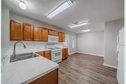 121 Rodeo Drive, Manvel, TX 77578 - Photo 8