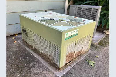 3752 Tanglewilde Street #B3, Houston, TX 77063 - Photo 16