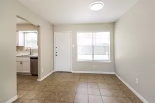 8514 Forest Point Dr, Humble, TX 77338 - Photo 6