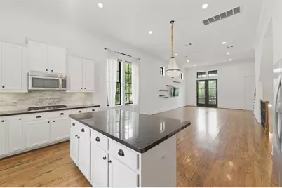 2702 Cortlandt Street, Houston, TX 77008 - Photo 20