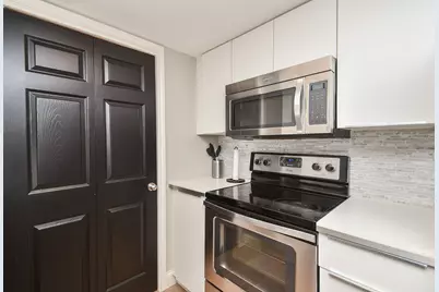 3525 Sage Road #514, Houston, TX 77056 - Photo 14