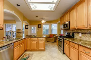 1534 Brookstone Ln, Sugar Land, TX 77479 - Photo 10