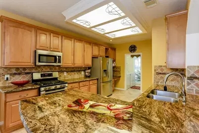 1534 Brookstone Lane, Sugar Land, TX 77479 - Photo 8