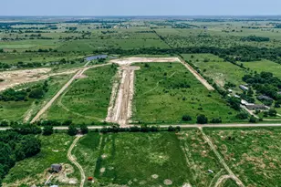1013 Cottonwood Bend Ln, Waller, TX 77484 - Photo 18
