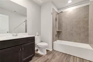 16891 Pink Wintergreen Dr, Conroe, TX 77385 - Photo 4