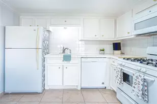 860 E 25th St, Houston, TX 77009 - Photo 8