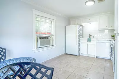 860 E 25th Street, Houston, TX 77009 - Photo 6