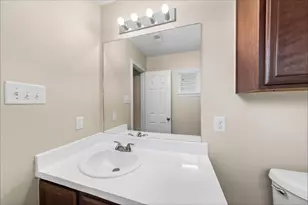 8574 Chaletford Dr, Houston, TX 77044 - Photo 10