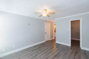 3919 Fairmont Pkwy, Pasadena, TX 77504 - Photo 16