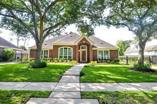15814 El Dorado Oaks Dr, Houston, TX 77059 - Photo 1
