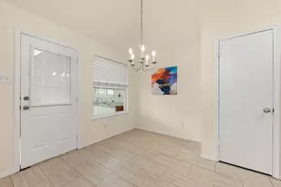 2631 Steelhead Dr, Houston, TX 77045 - Photo 2