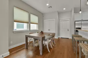 652 E 6th 1/2 St, Houston, TX 77007 - Photo 8