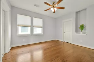 652 E 6th 1/2 St, Houston, TX 77007 - Photo 26