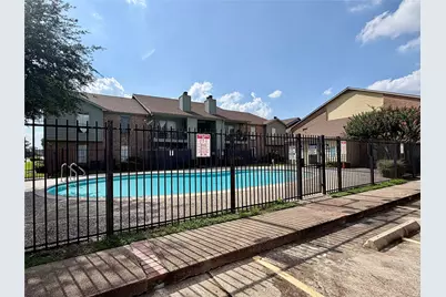9350 Country Creek Drive #47, Houston, TX 77036 - Photo 34